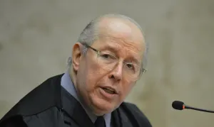 Celso de Mello critica decisão do Senado sobre indicação ao STF