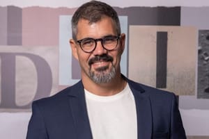 Evento sobre masculinidade vira alvo de ação judicial antes mesmo de acontecer