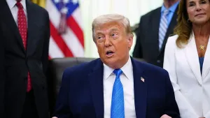 Trump anuncia acordo de paz com o Irã e promete reabertura de rota estratégica do petróleo