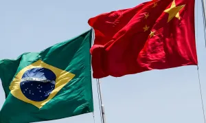 Guinada para o Oriente: Brasil prepara primeira emissão de títulos públicos em moeda chinesa