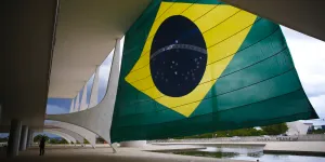 Brasil fica em último em projeção de crescimento econômico para 2026