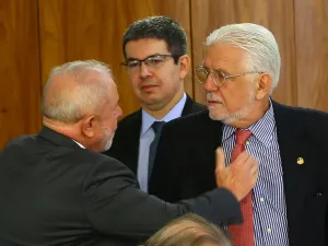 Lula evita comentar investigação contra Jaques Wagner após operação da PF