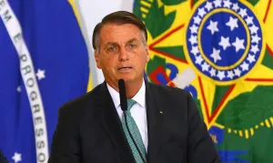 Quadro de saúde de Bolsonaro exige novos exames após agravamento dos soluços
