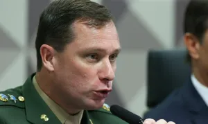 PGR apoia devolução de bens a Mauro Cid, mas rejeita pedido para encerrar pena
