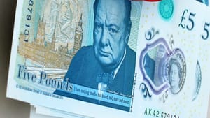 Esquerdismo contra a cultura: Reino Unido remove Churchill das notas e gera revolta por apagar símbolos históricos