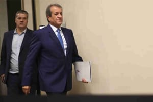Valdemar amplia protagonismo no PL durante reorganização interna do partido